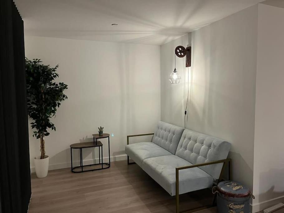 Bayard Luxe 2 Bedroom Penthouse Duplex Peterborough Exteriör bild
